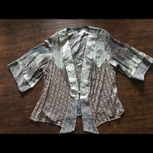 spencer alexis silverish grey & lilac kimono